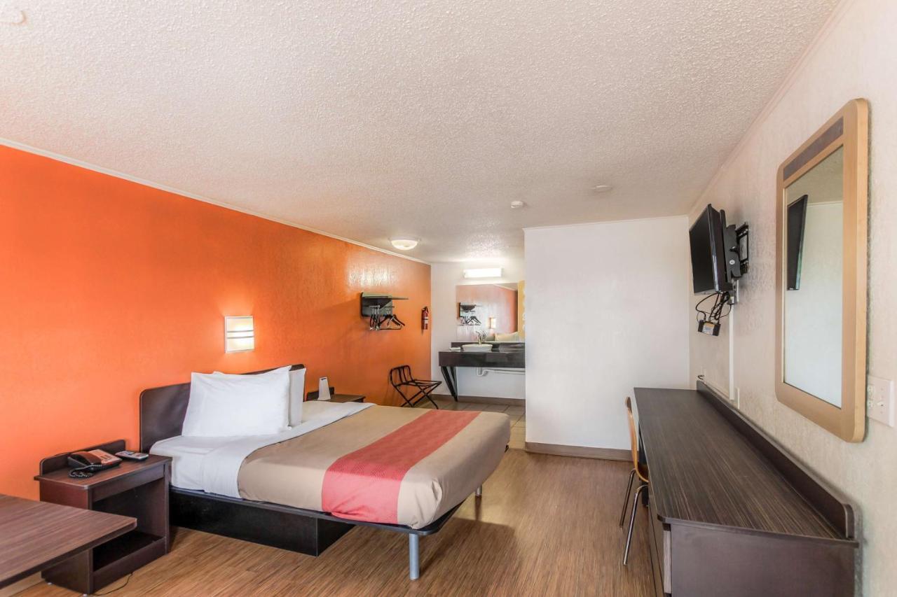 Motel 6 Kalamazoo Exterior foto